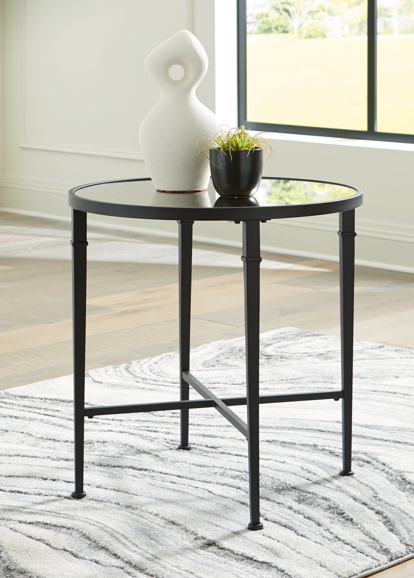 Haines Furniture Outlet - Ashley Furniture - Cadeburg Accent Table - Accent Table / Black - A4000639