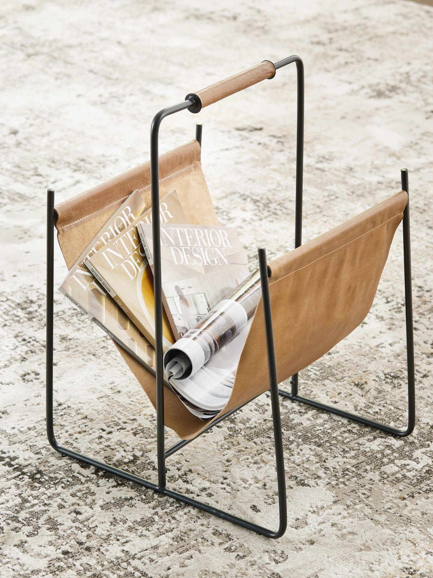 Haines Furniture Outlet - Ashley Furniture - Faronworth Magazine Rack - Magazine Rack / Brown/Black - A4000668