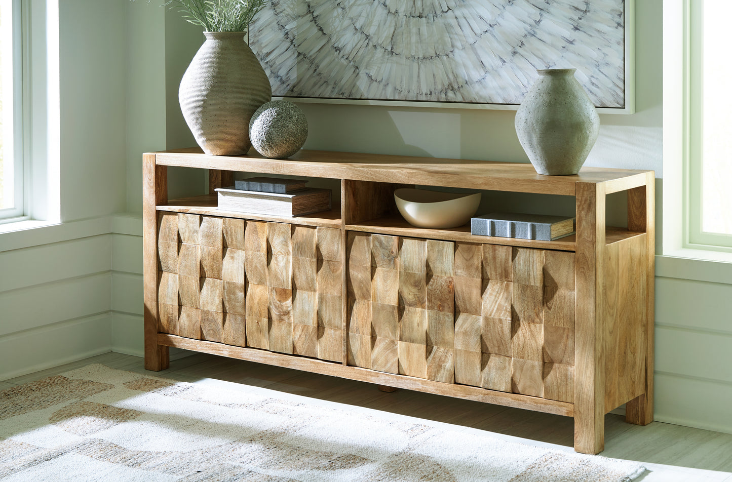 Haines Furniture Outlet - Ashley Furniture - Hudwick Accent Cabinet - Accent Cabinet / Natural Brown - A4000672
