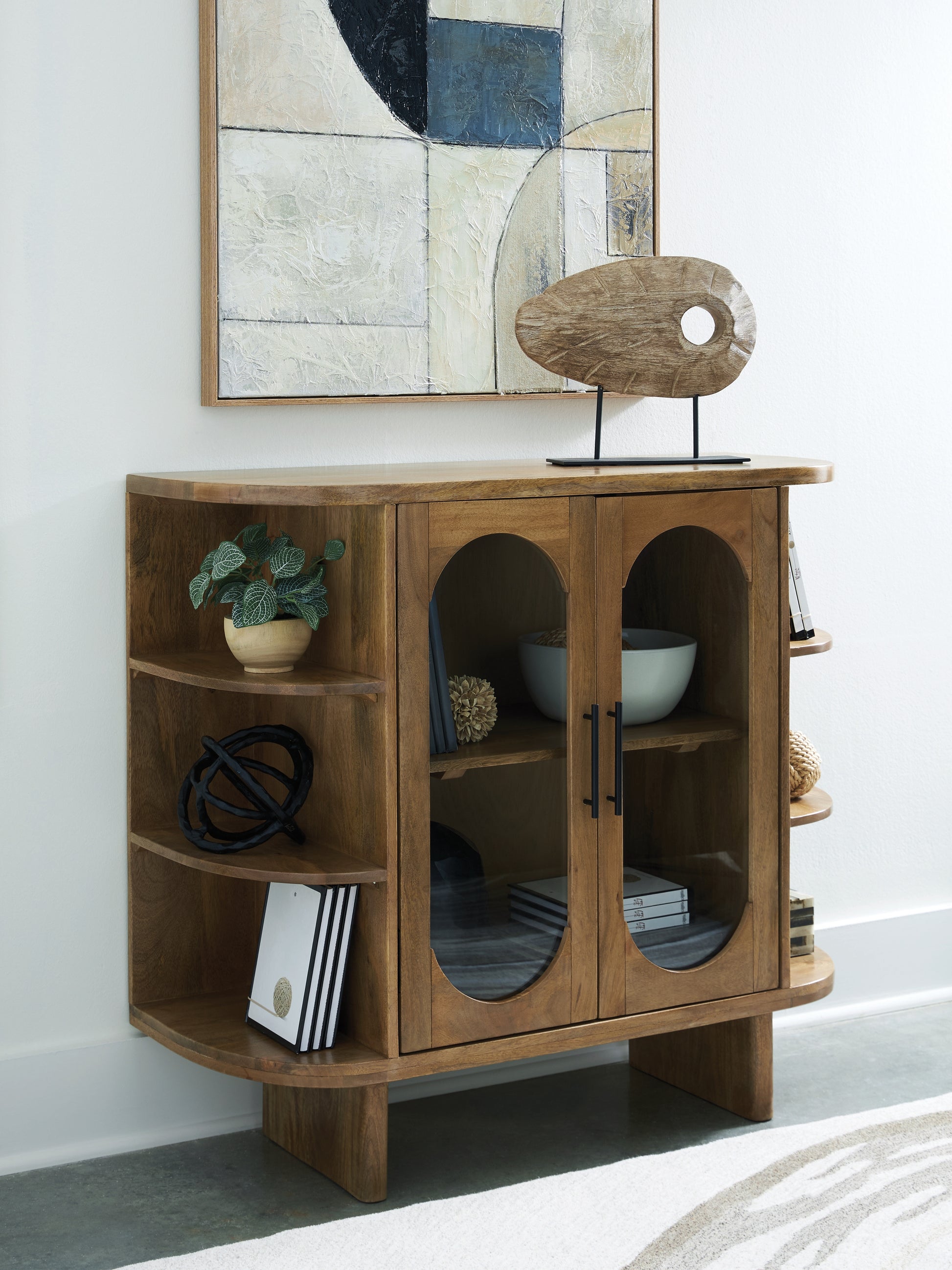 Haines Furniture Outlet - Ashley Furniture - Niall Accent Cabinet - Accent Cabinet / Light Brown - A4000707
