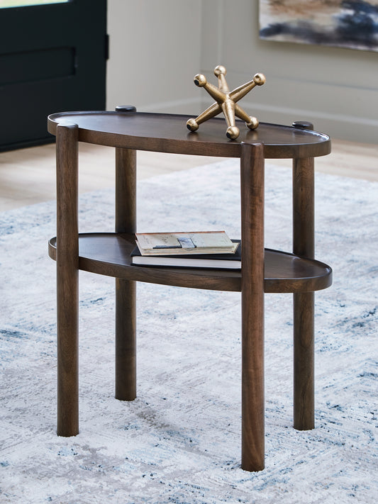 Haines Furniture Outlet - Ashley Furniture - Wiattbury Accent Table - Accent Table - A4000714