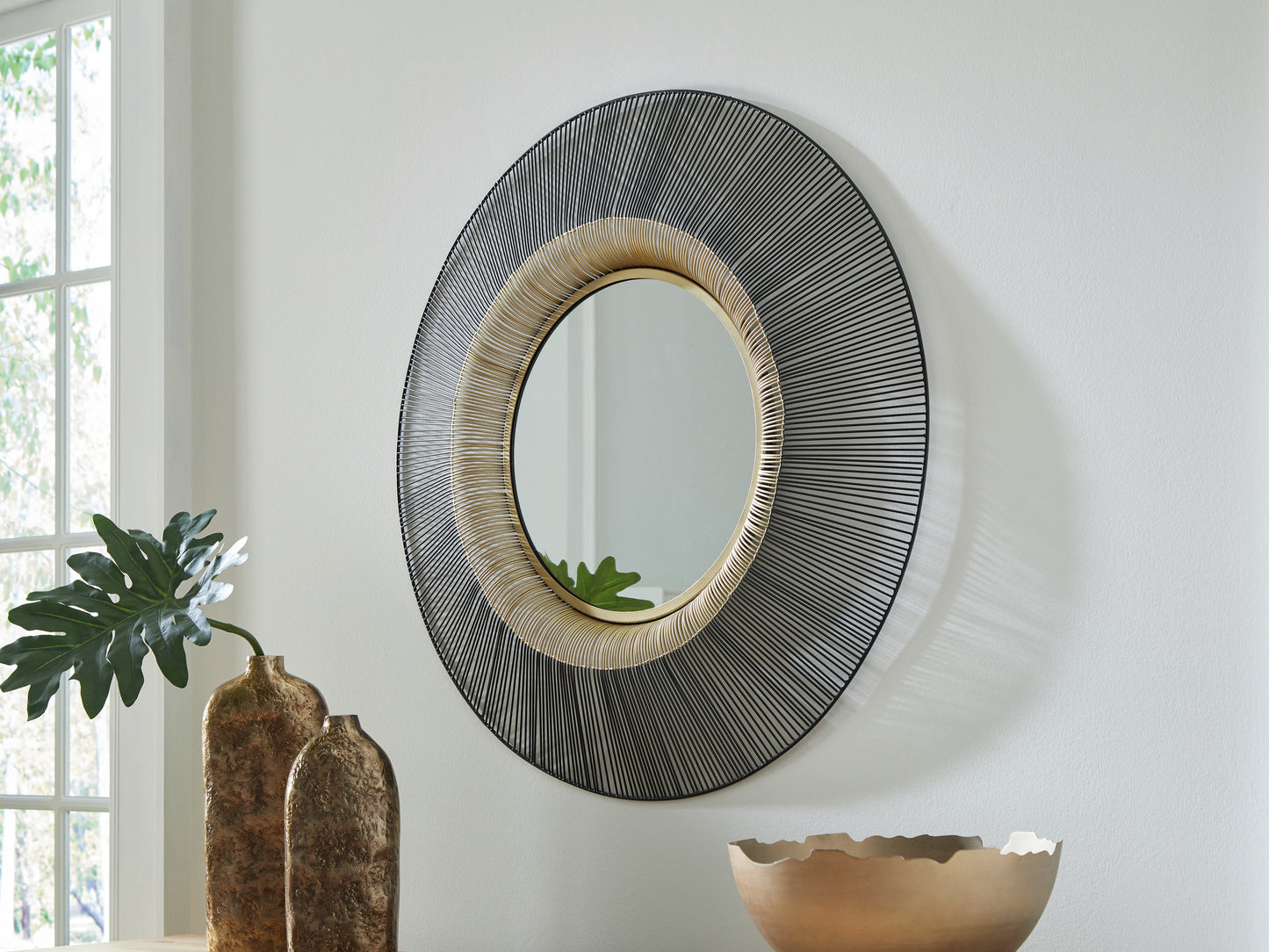 Haines Furniture Outlet - Ashley Furniture - Dallmen Mirror - Accent Mirror / Black/Gold Finish - A8010407