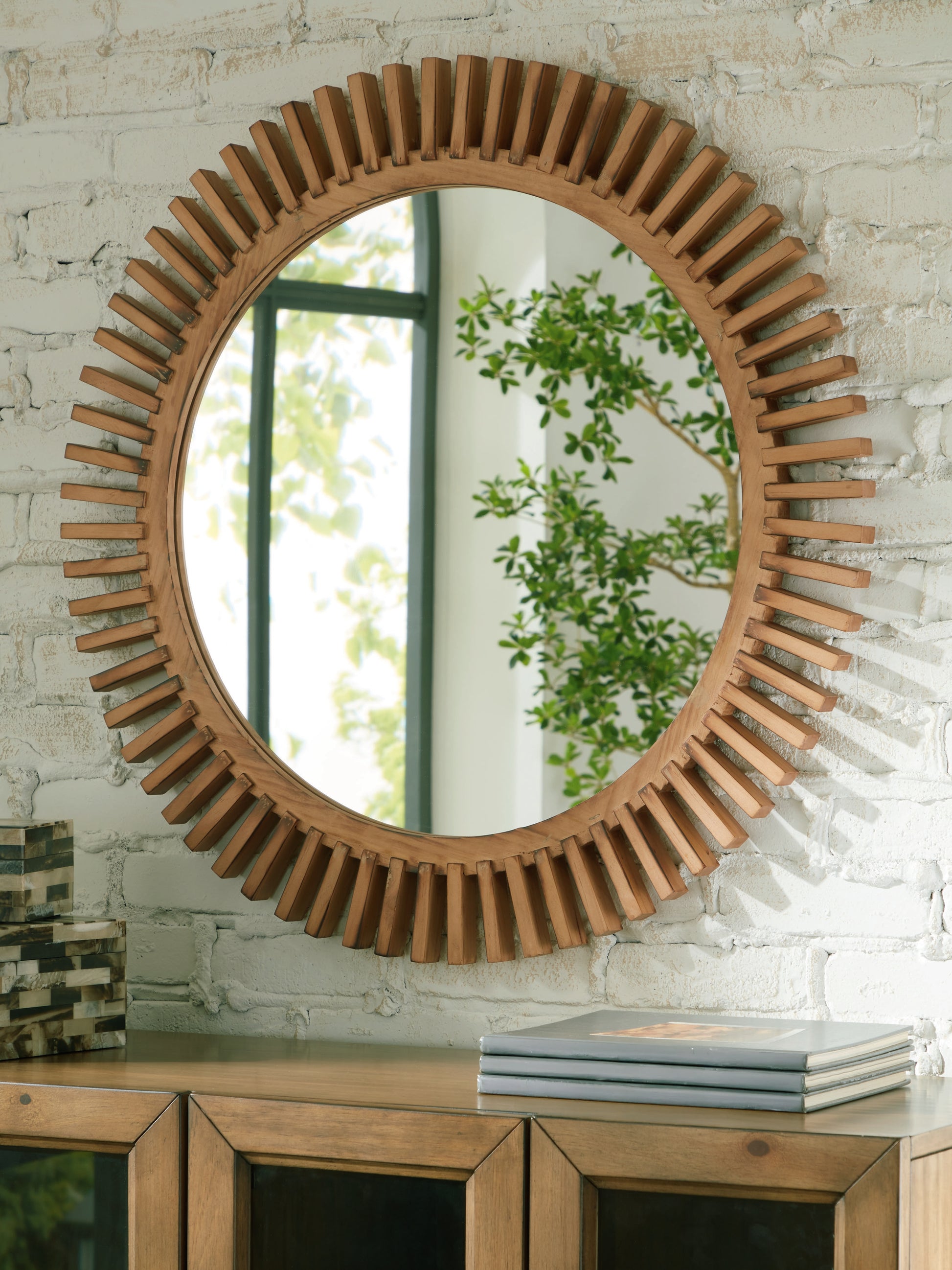 Haines Furniture Outlet - Ashley Furniture - Tedwell Mirror - Accent Mirror / Brown - A8010410