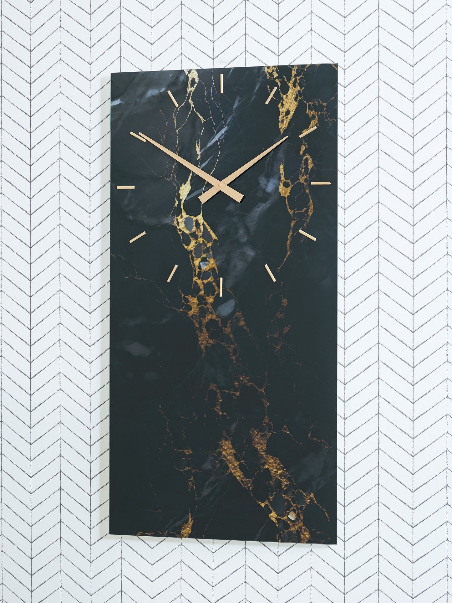 Haines Furniture Outlet - Ashley Furniture - Teague Wall Decor - Wall Clock / Black/Gold Finish - A8010430
