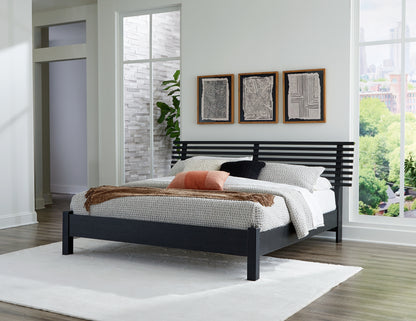 Haines Furniture Outlet - Ashley Furniture - Danziar Bedroom - King Slat Panel Bed / Black - B1013B6