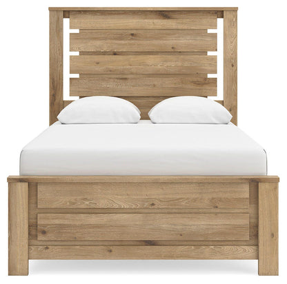Brozmont Bedroom