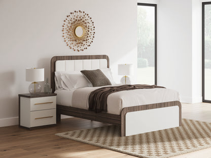 Haines Furniture Outlet - Ashley Furniture - Kendanport Bedroom - Queen Upholstered Bed / White/Brown - PCB1108B7