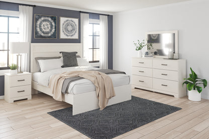 Haines Furniture Outlet - Ashley Furniture - Stelsie Bedroom - Queen Panel Bed / White - B2588B2