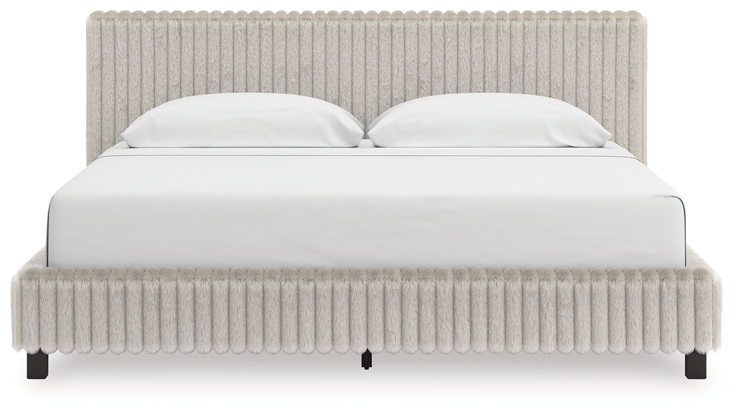 Haines Furniture Outlet - Ashley Furniture - Zuraleus Bedroom - King Upholstered Bed / White - PCB3381B13