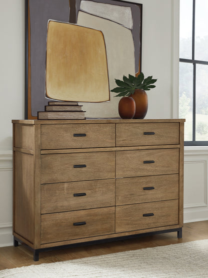 Haines Furniture Outlet - Ashley Furniture - Tomtyn Bedroom - Dresser / Light Brown - B622-31