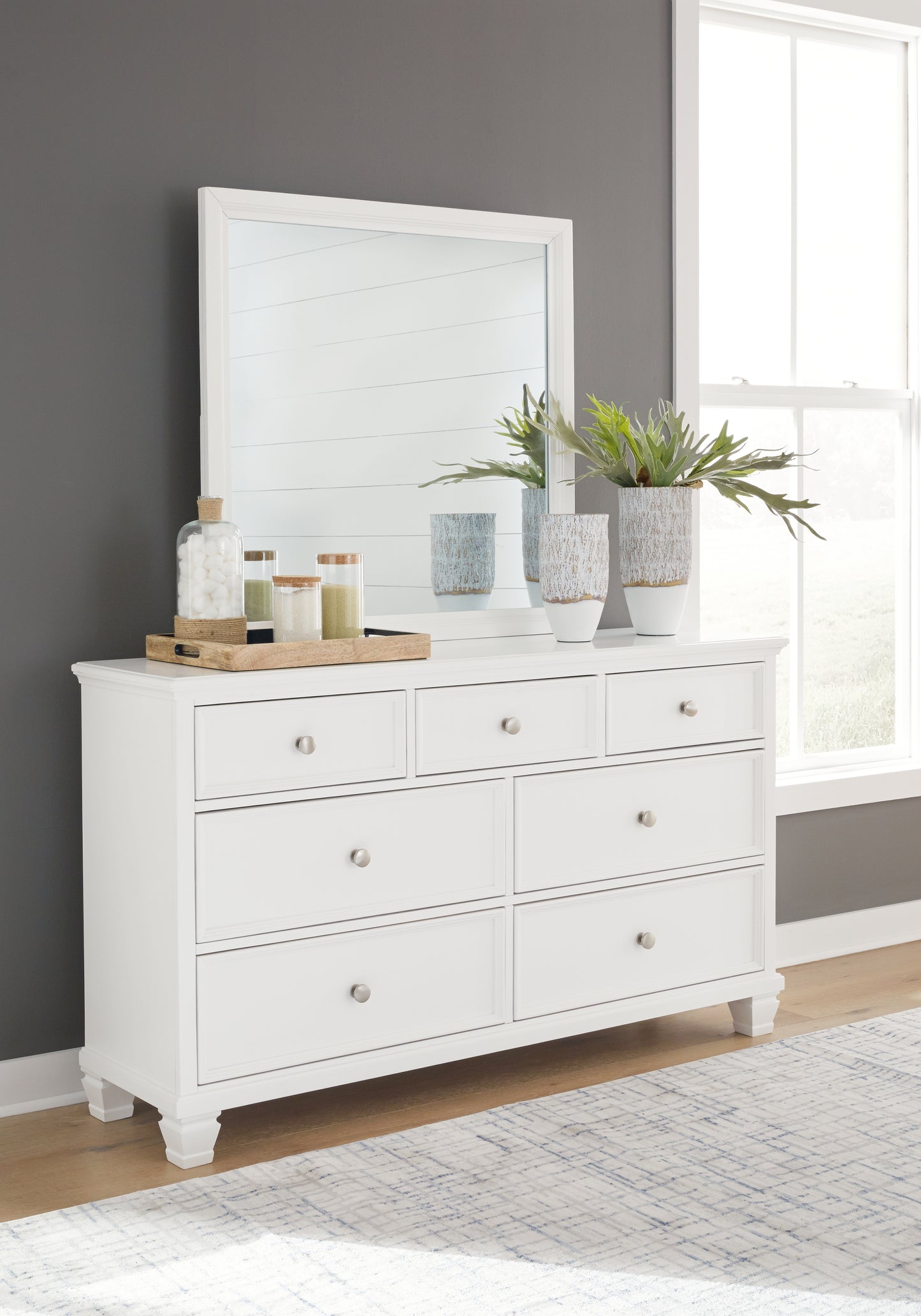 Haines Furniture Outlet - Ashley Furniture - Fortman Bedroom - Dresser and Mirror / White - B680B1