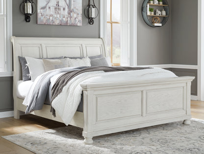 Haines Furniture Outlet - Ashley Furniture - Robbinsdale Bedroom - Queen Sleigh Bed / Antique White - B742B23