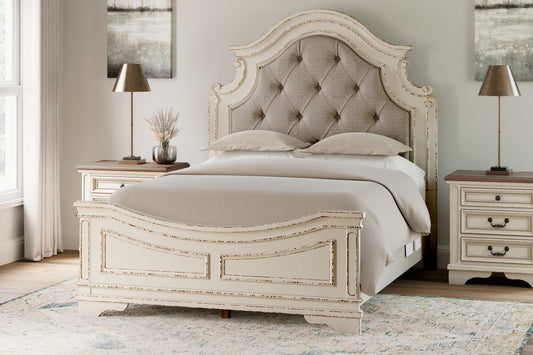 Haines Furniture Outlet - Ashley Furniture - Realyn Bedroom - California King Upholstered Storage Bed / Two-tone - B743B21