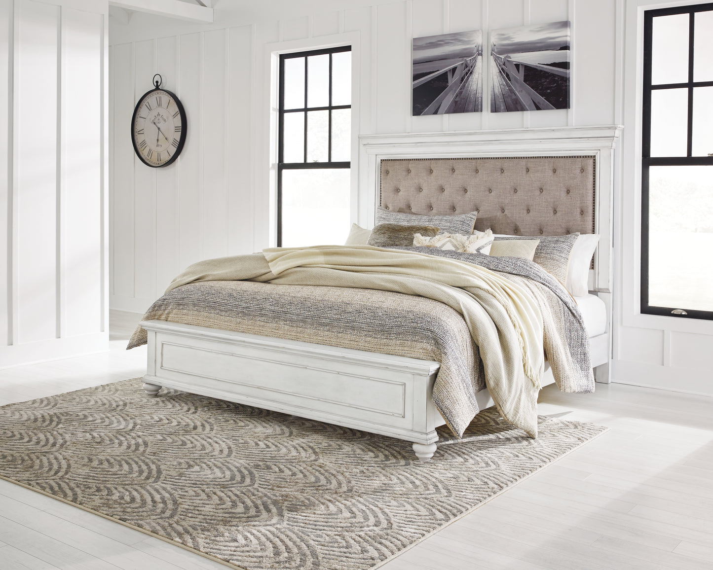 Haines Furniture Outlet - Ashley Furniture - Kanwyn Bedroom - King Panel Bed / Whitewash - B777B10