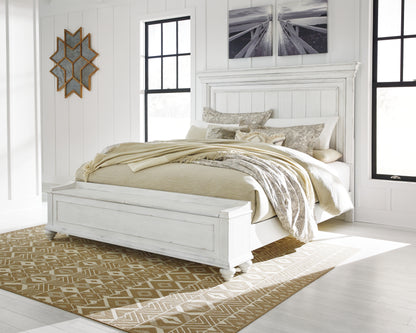 Haines Furniture Outlet - Ashley Furniture - Kanwyn Bedroom - Queen Panel Bed with Storage Bench / Whitewash - B777B6