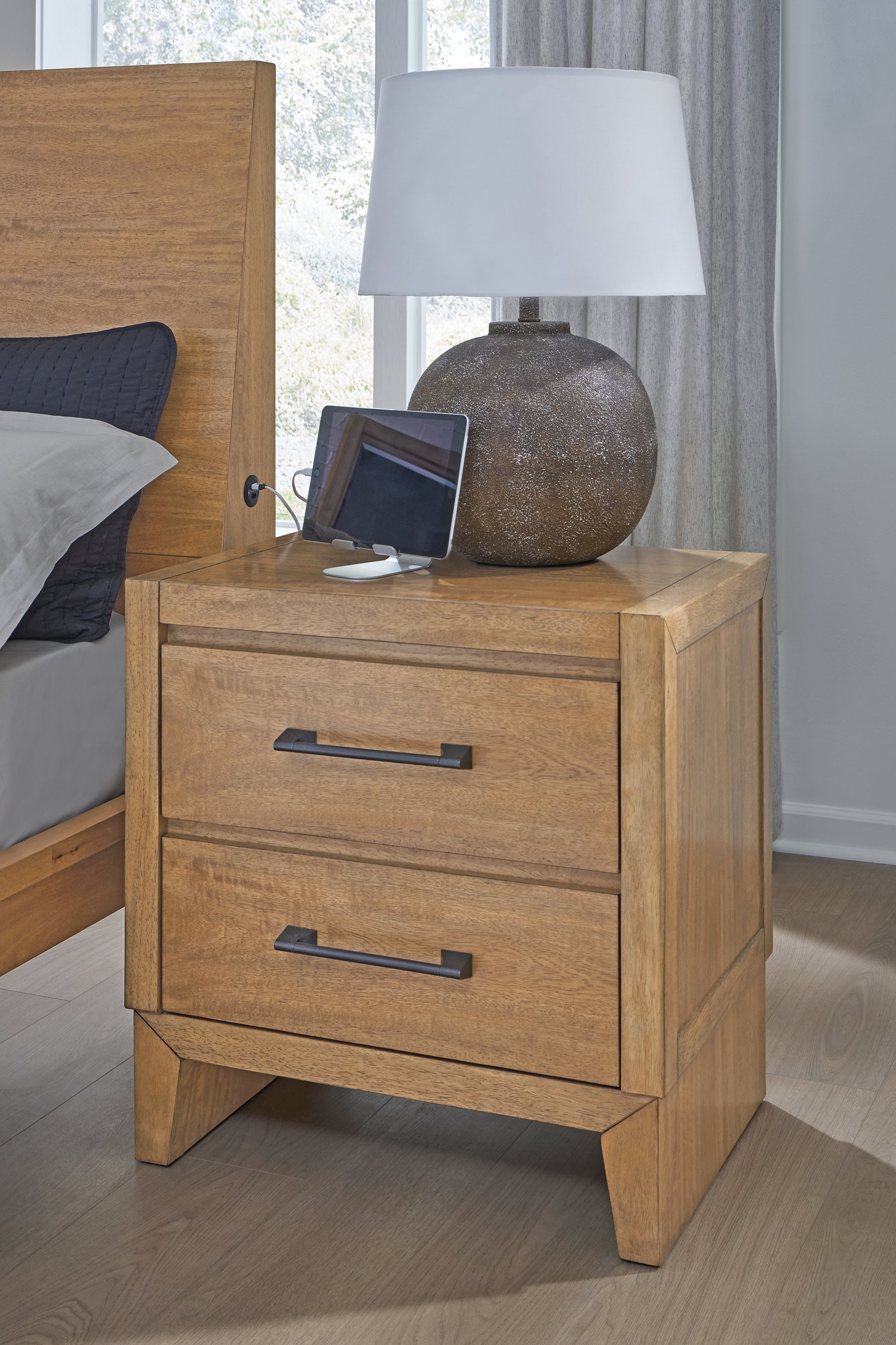 Haines Furniture Outlet - Ashley Furniture - Sherbana Bedroom - Two Drawer Night Stand / Light Brown - B833-92