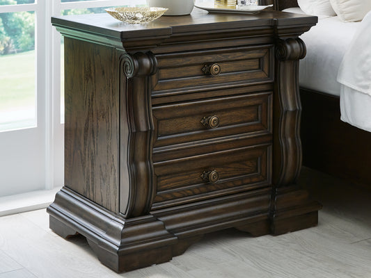 Haines Furniture Outlet - Ashley Furniture - Maylee Bedroom - Dresser and Mirror / Dark Brown - B947B1