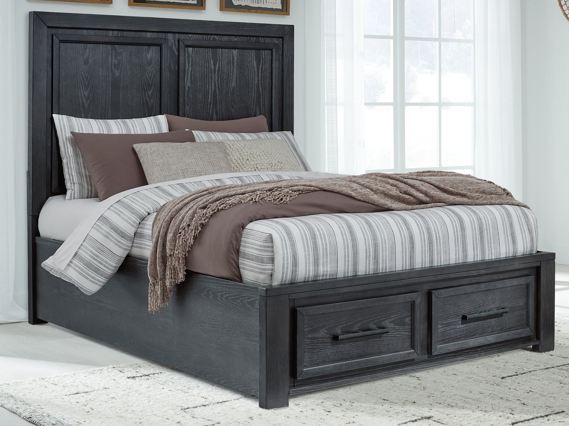 Haines Furniture Outlet - Ashley Furniture - Foyland Bedroom - Queen Panel Storage Bed / Black/Brown - B989B2
