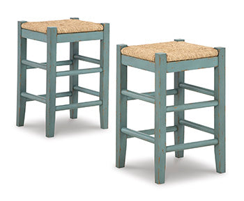 Haines Furniture Outlet - Ashley Furniture - Mirimyn Dining Room - Counter Height Bar Stool (Set of 2) / Teal - D508-324X2