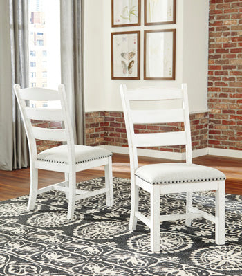 Haines Furniture Outlet - Ashley Furniture - Valebeck Dining Room - Dining Chair (Set of 2) / Beige/White - D546-01X2