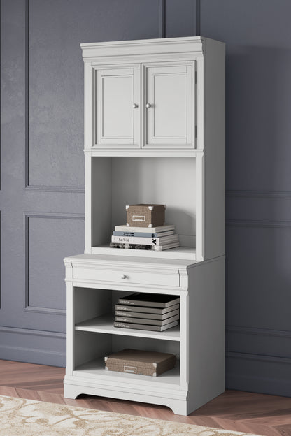 Haines Furniture Outlet - Ashley Furniture - Kanwyn Bookcase - Bookcase / Whitewash - H777H7