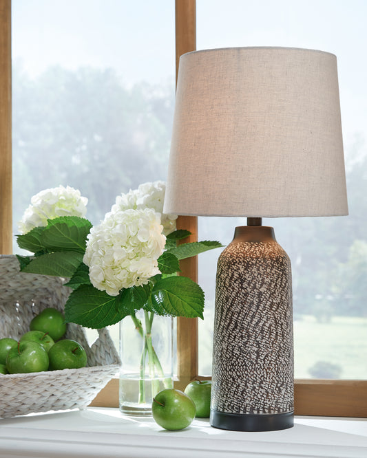 Haines Furniture Outlet - Ashley Furniture - Lanson Lighting - Metal Table Lamp (Set of 2) / Antique Bronze Finish - L204454