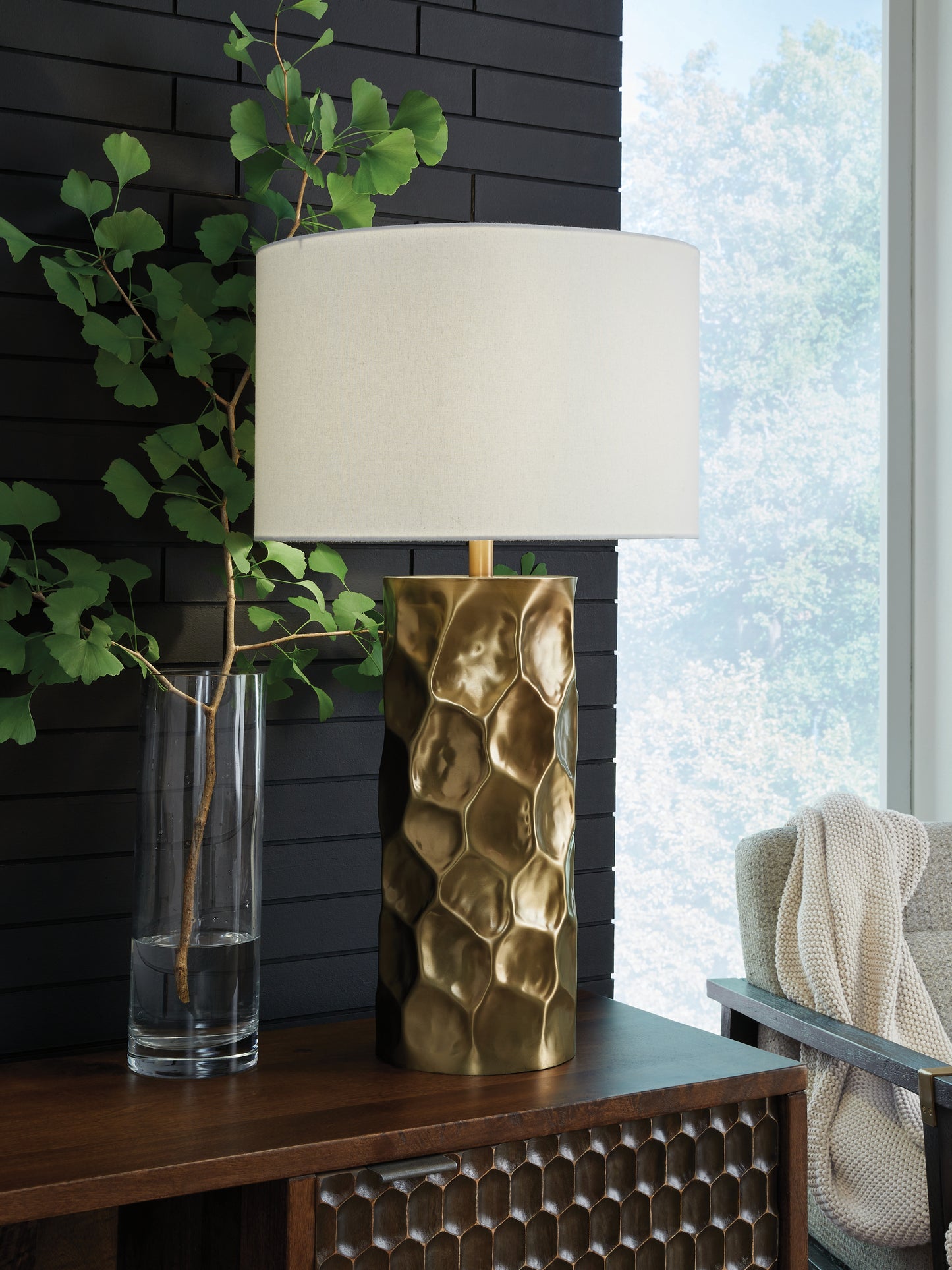 Haines Furniture Outlet - Ashley Furniture - Marshawn Lighting - Metal Table Lamp (1/CN) / Gold Finish - L207524