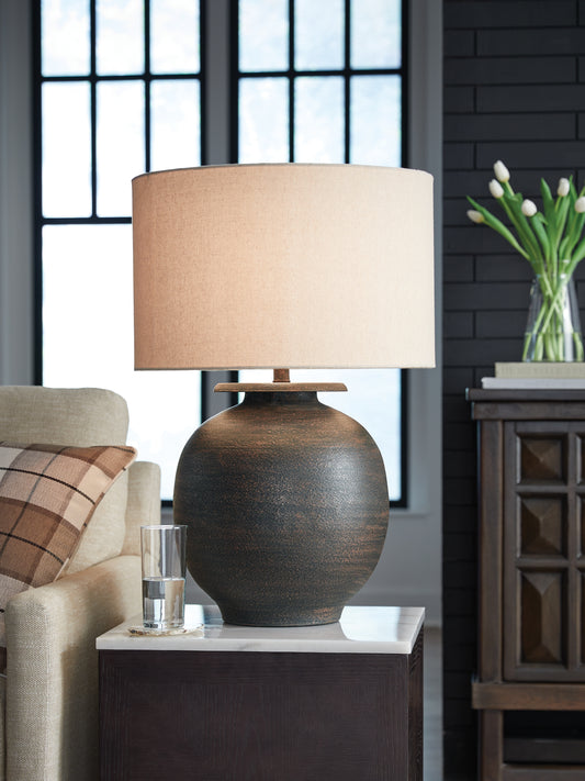 Haines Furniture Outlet - Ashley Furniture - Carlenbury Lighting - Metal Table Lamp (1/CN) / Antique Brown - L207574