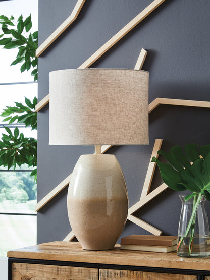 Haines Furniture Outlet - Ashley Furniture - Linas Lighting - Metal Table Lamp (1/CN) / Cream/Beige - L207594