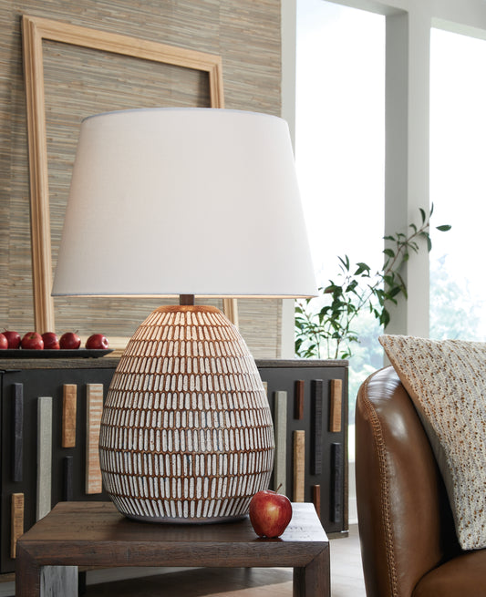 Haines Furniture Outlet - Ashley Furniture - Darrich Lighting - 2-Piece Lamp Set / Beige/White - L235804X2