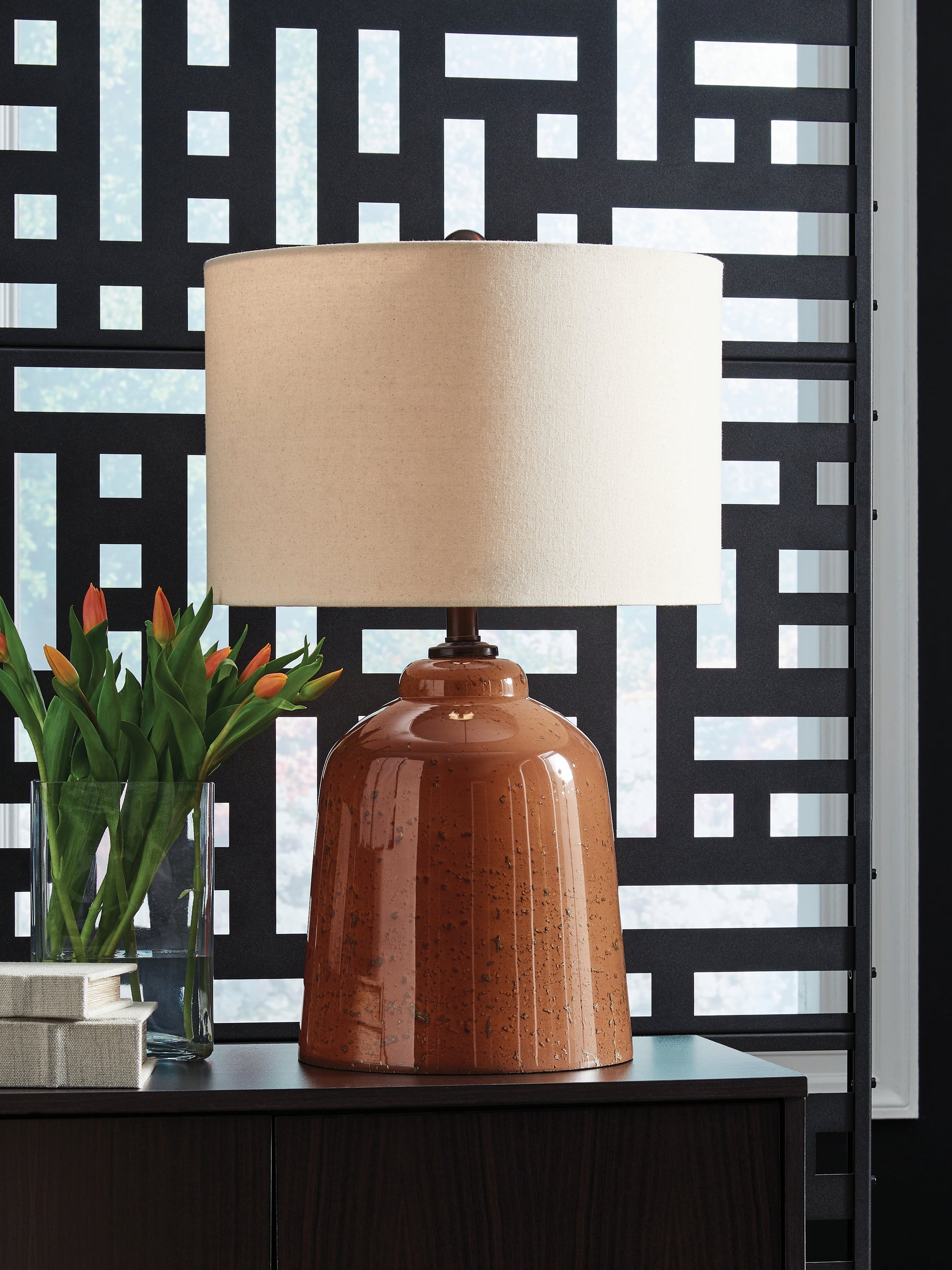 Haines Furniture Outlet - Ashley Furniture - Aaleahya Lighting - Glass Table Lamp (1/CN) / Rust - L430904