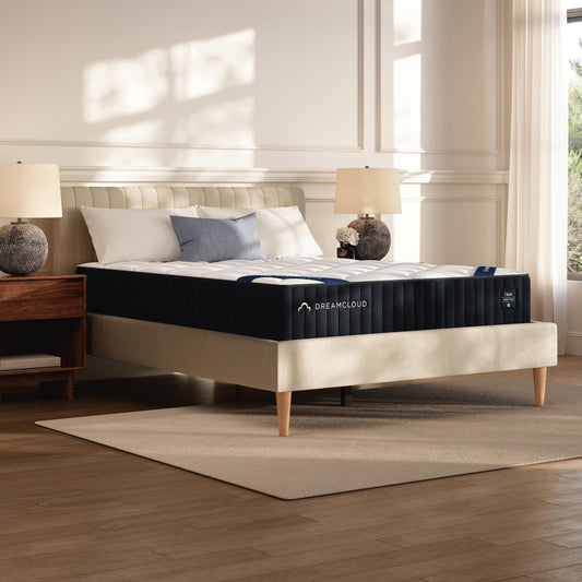 Haines Furniture Outlet - Ashley Furniture - Dreamcloud Classic Memory Foam Mattresses - Queen - M12031