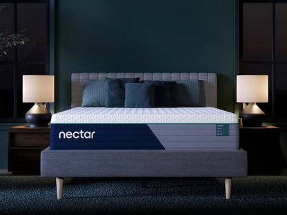 Haines Furniture Outlet - Ashley Furniture - Nectar Premier Hybrid 5.1 Mattresses - Queen / White - M14131