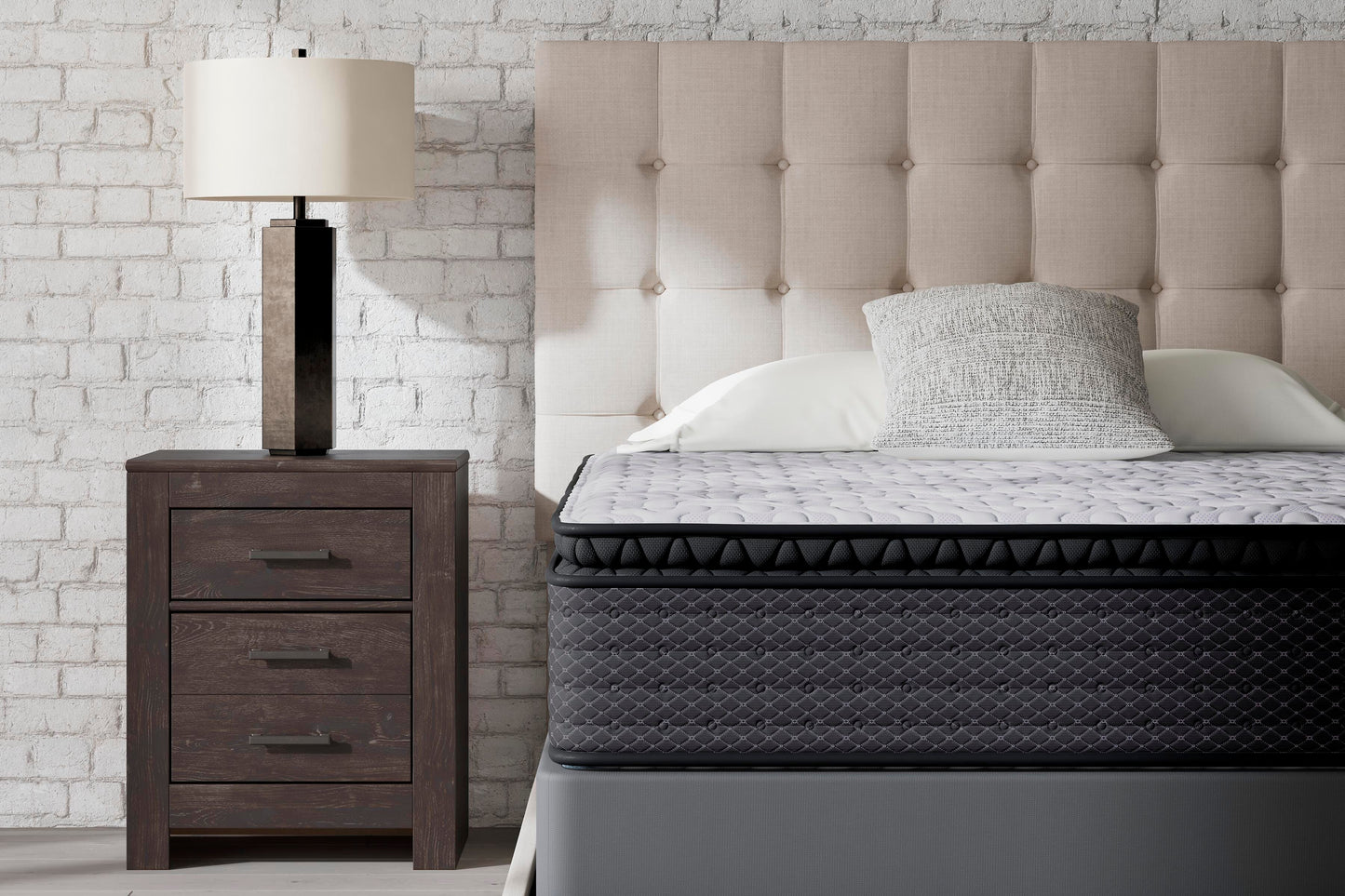 Haines Furniture Outlet - Ashley Furniture - Anniversary Edition Pillowtop Mattresses - Queen - M42231