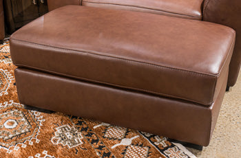 Brogliano Living Room