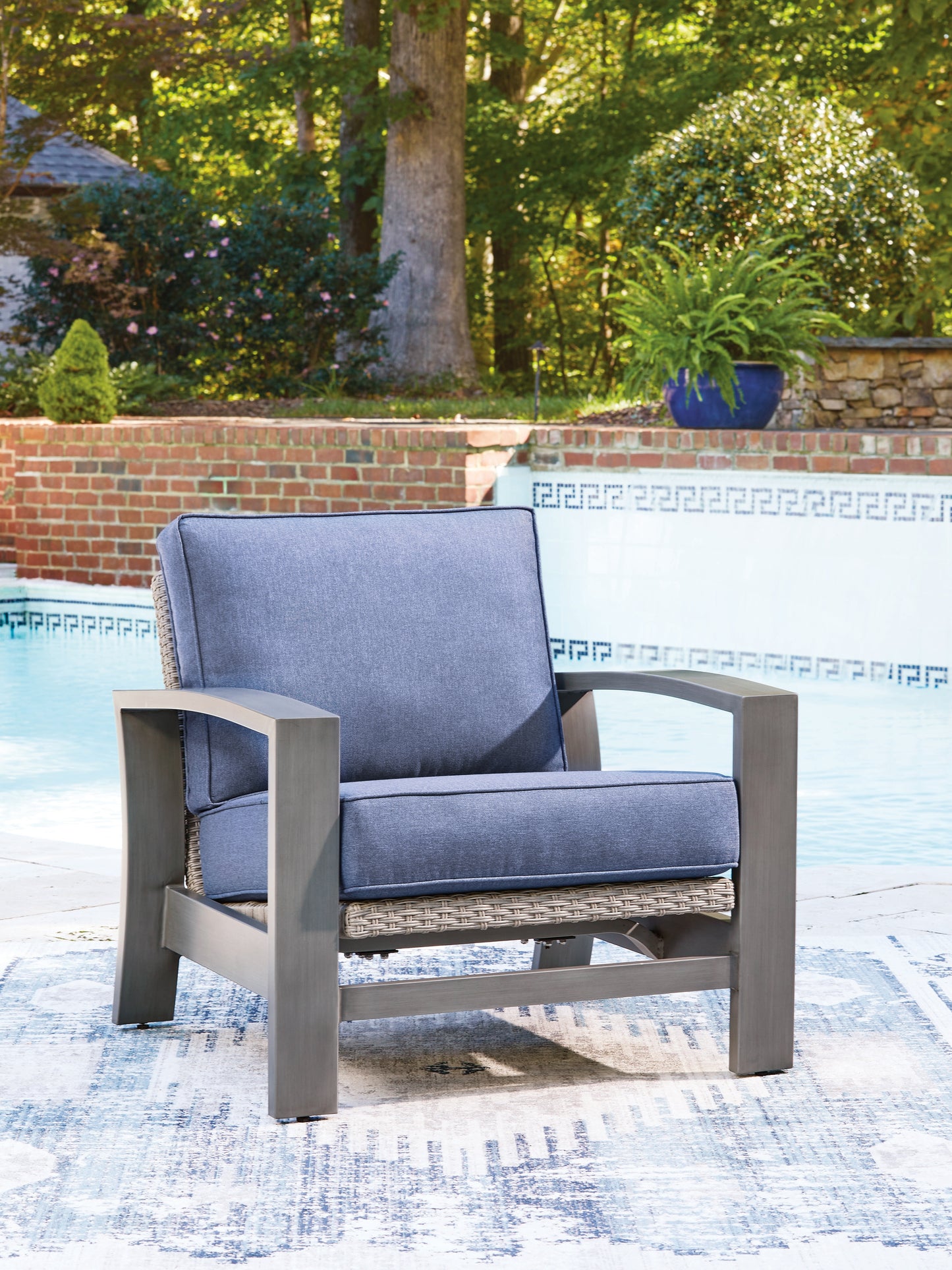 Haines Furniture Outlet - Ashley Furniture - Half Moon Beach Outdoor - Spring Lounge Chair / Blue/Gray - PCP418-820