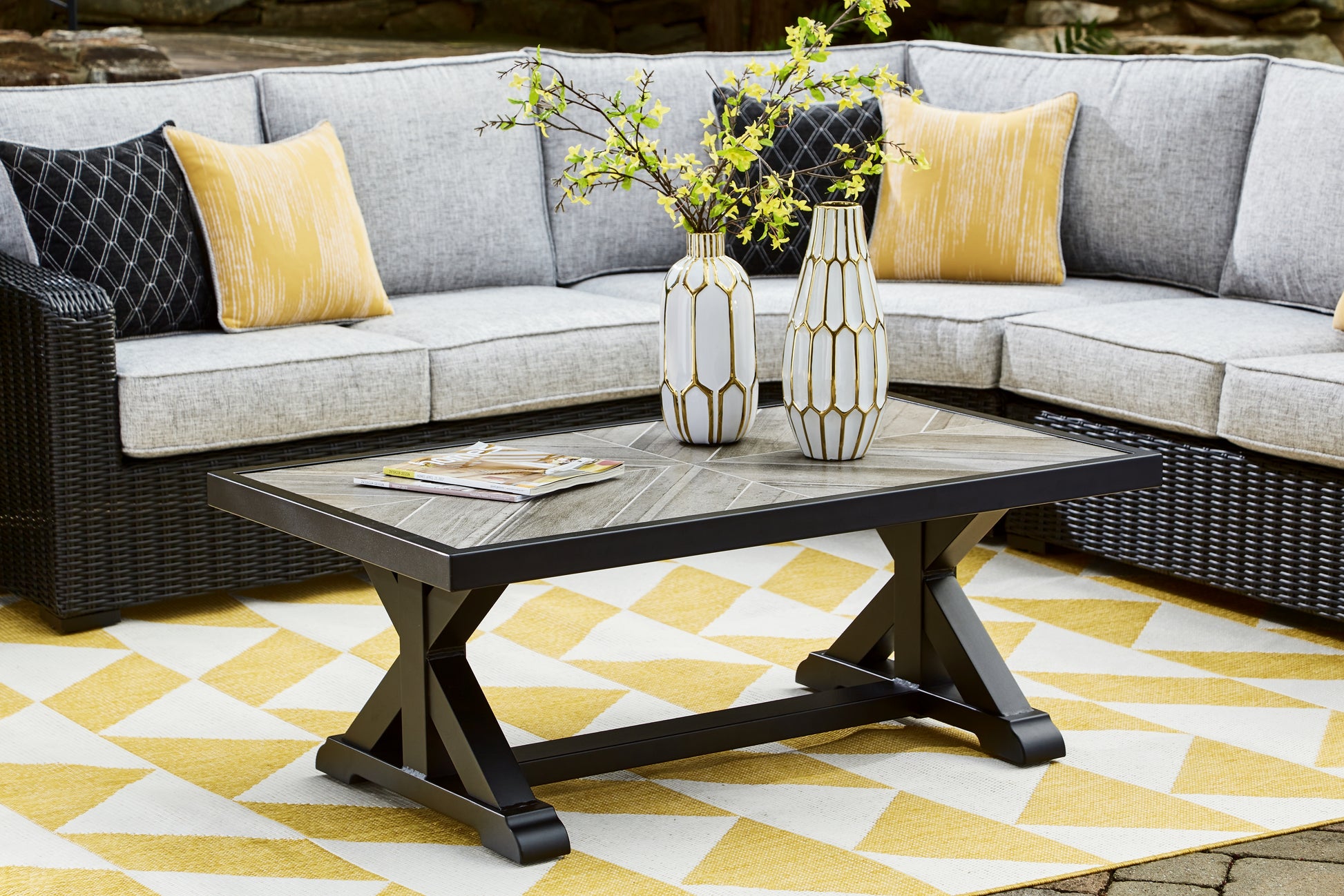 Haines Furniture Outlet - Ashley Furniture - Beachcroft Outdoor - Rectangular Cocktail Table / Black/Light Gray - P792-701