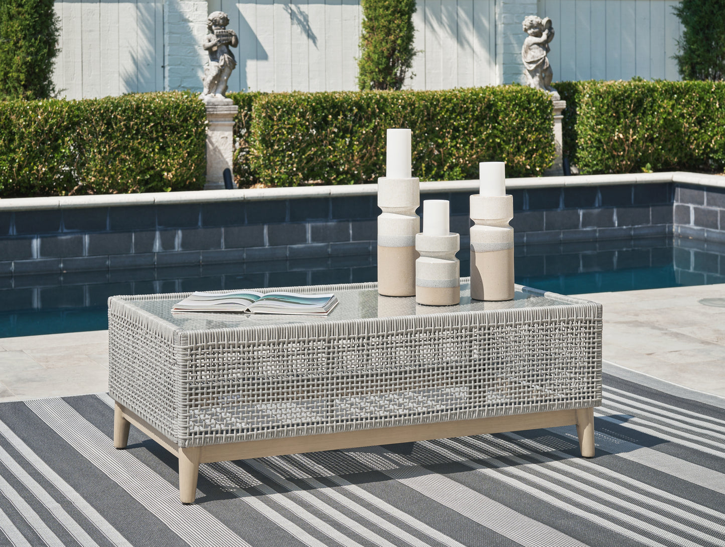 Haines Furniture Outlet - Ashley Furniture - Seton Creek Outdoor - Rectangular Cocktail Table / Gray - P798-701