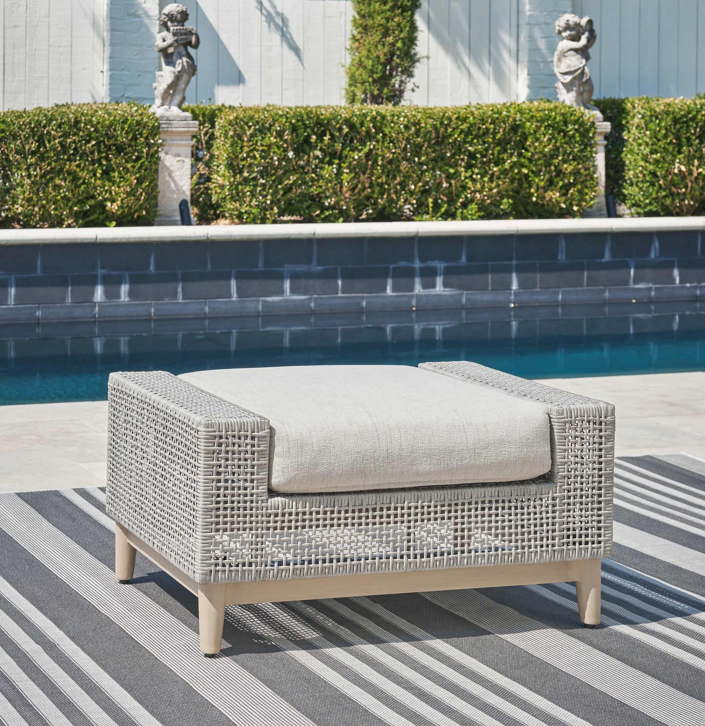 Haines Furniture Outlet - Ashley Furniture - Seton Creek Outdoor - Ottoman with Cushion / Gray - P798-814
