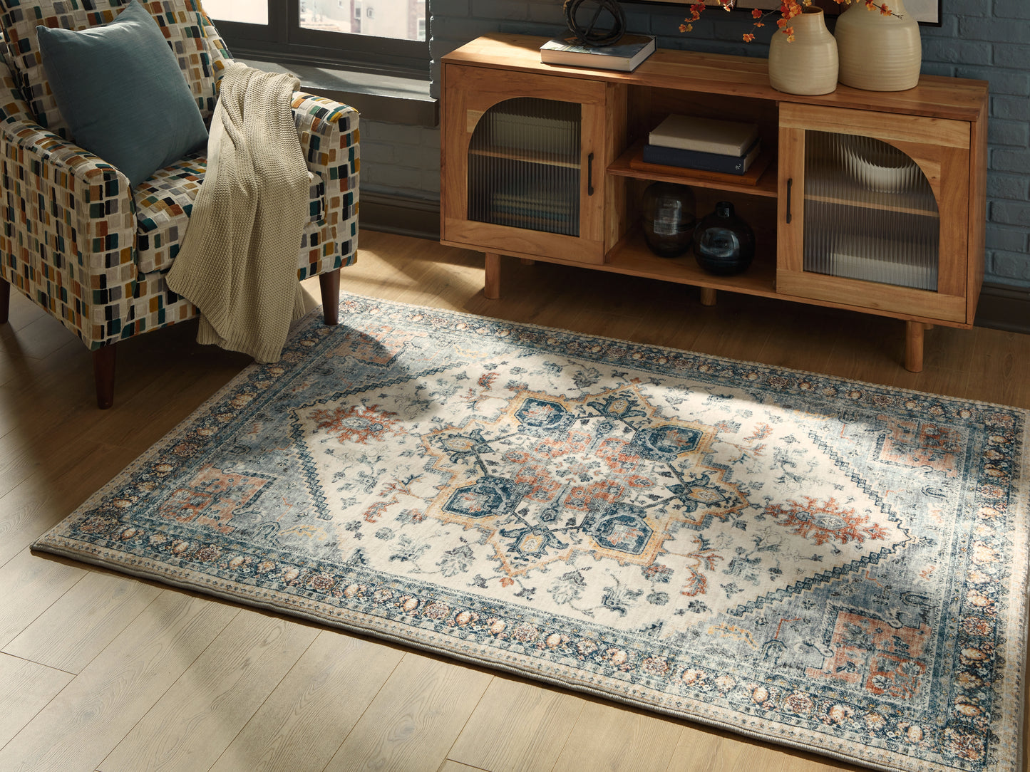 Haines Furniture Outlet - Ashley Furniture - Wallney Rug - 7'6" x 9'6" Area Rug / Multi - R407491
