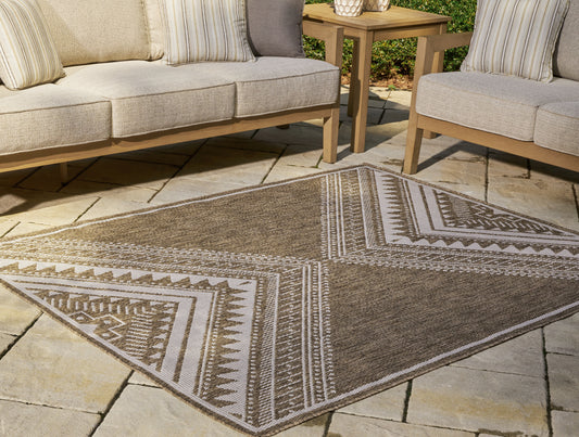 Haines Furniture Outlet - Ashley Furniture - Dunsler Rug - 5' x 7' Rug / Brown/Cream - R900012