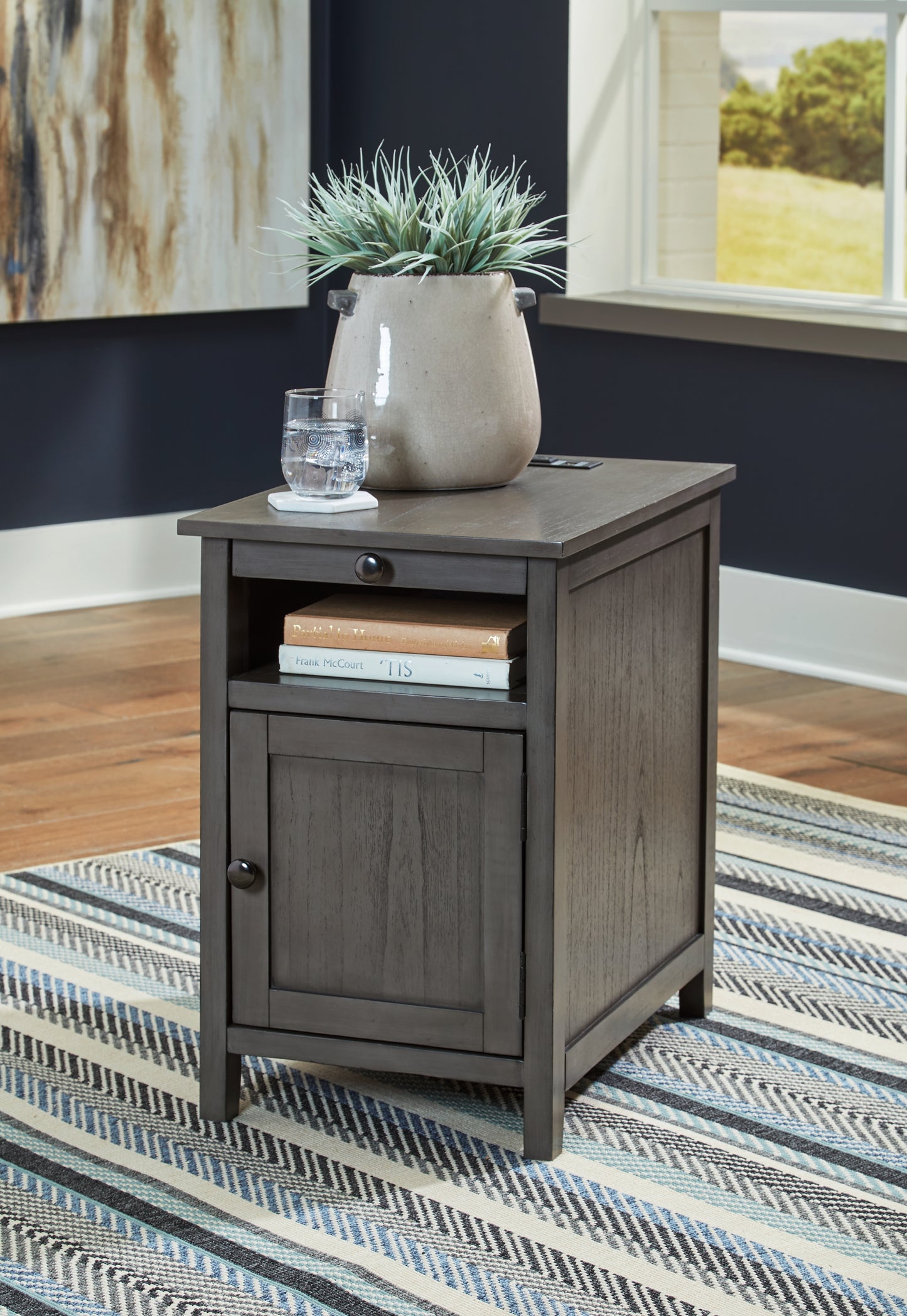 Haines Furniture Outlet - Ashley Furniture - Treytown Chairside End Table - Chair Side End Table / Gray - T300-317