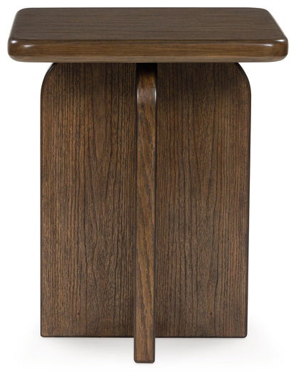 Shawbeck Table (Set of 2)