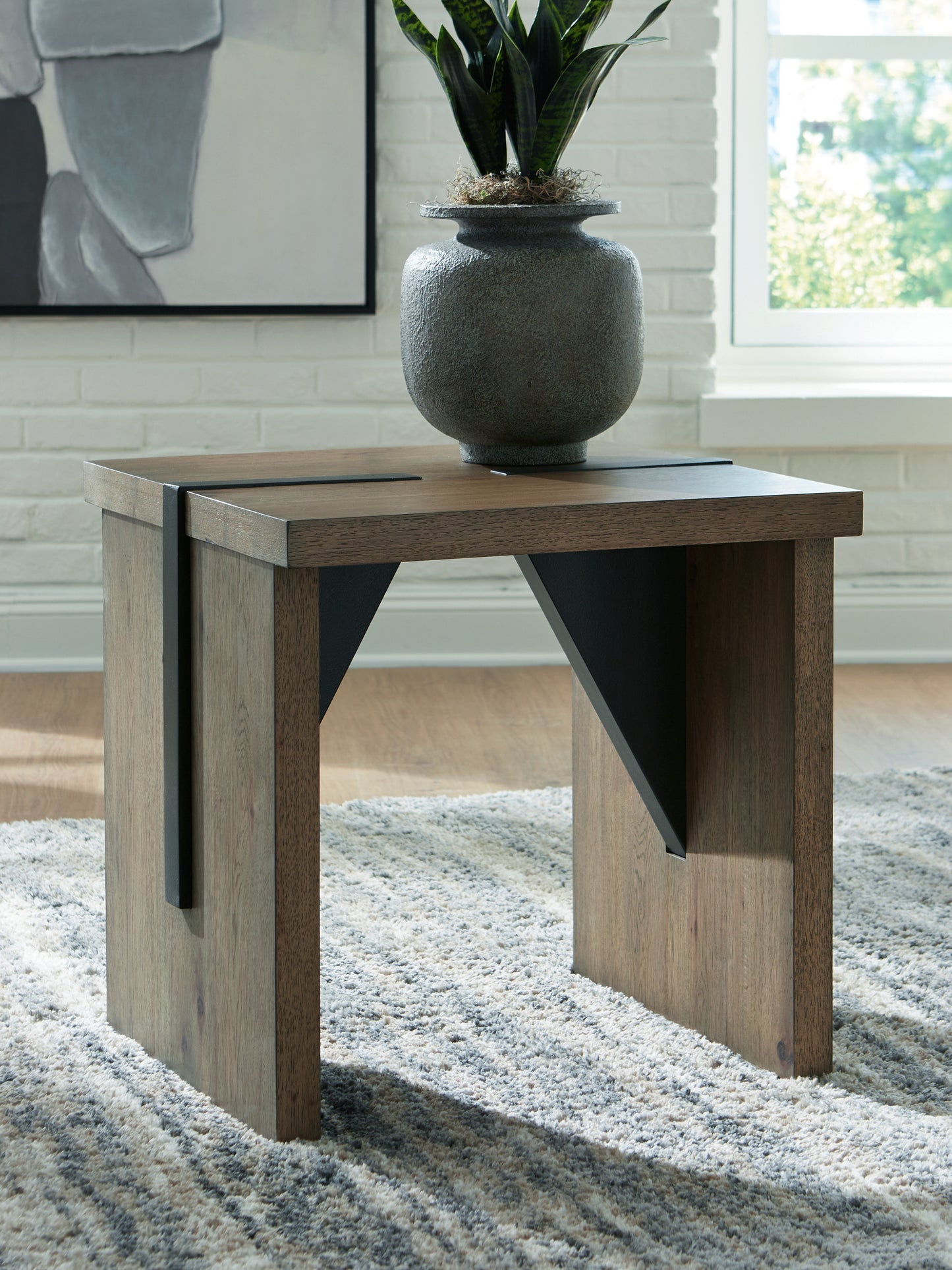 Haines Furniture Outlet - Ashley Furniture - Kandinew End Table - Square End Table - T554-2