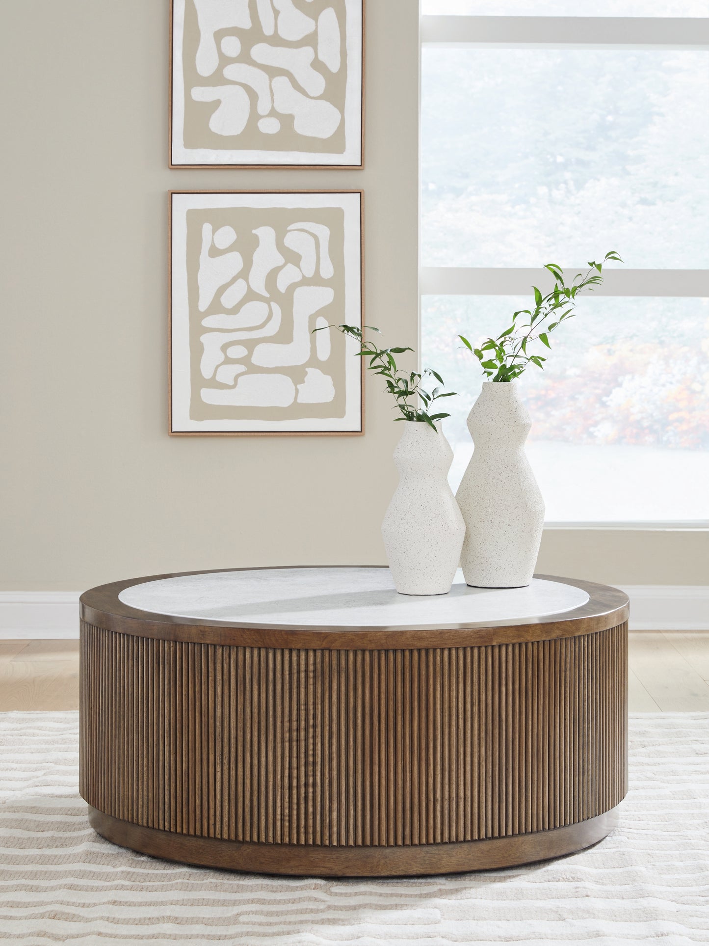 Haines Furniture Outlet - Ashley Furniture - Hadonna Coffee Table - Round Cocktail Table - T658-8