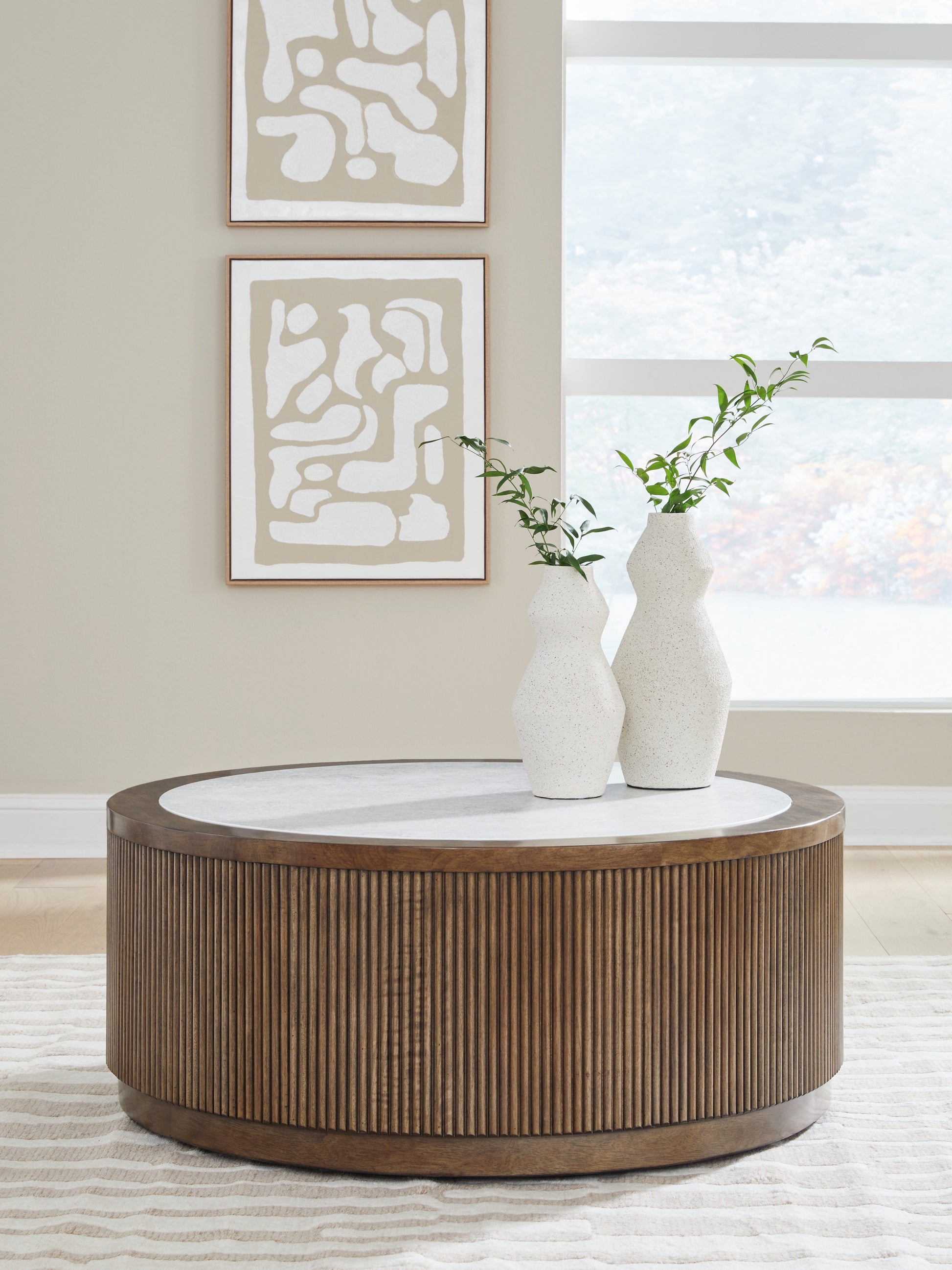 Haines Furniture Outlet - Ashley Furniture - Hadonna Coffee Table - Round Cocktail Table - T658-8