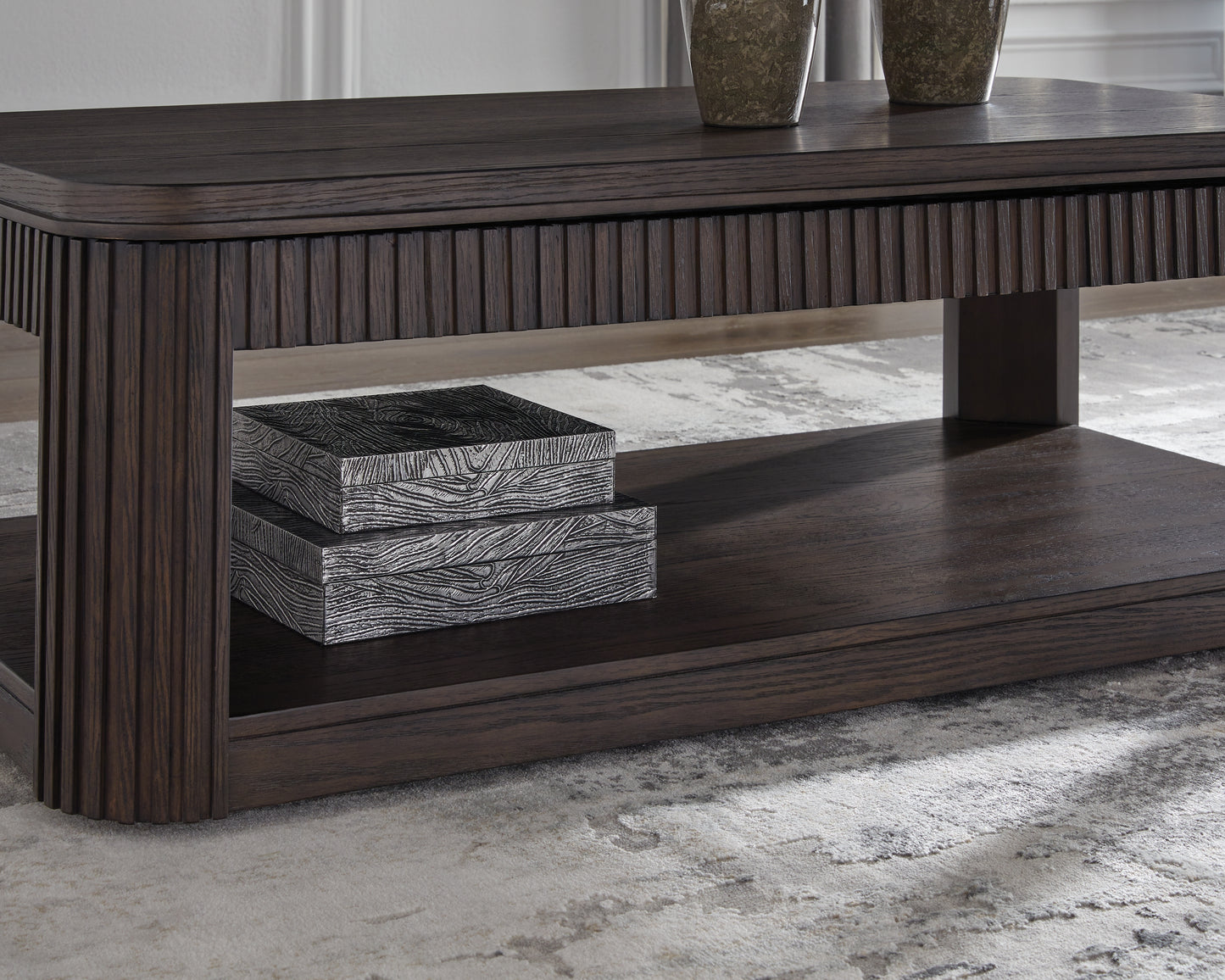 Carlibrie Lift-Top Coffee Table