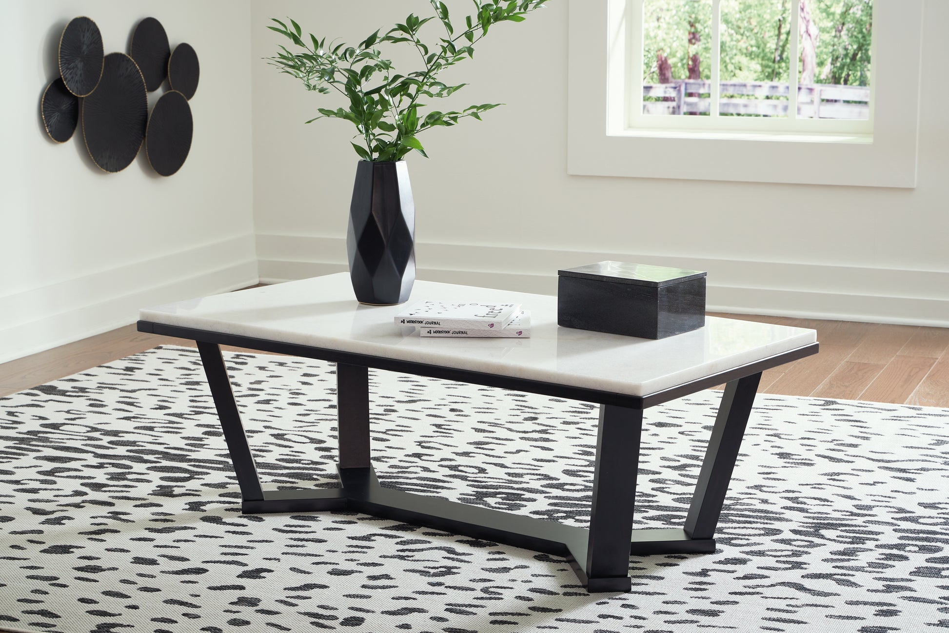 Haines Furniture Outlet - Ashley Furniture - Fostead Coffee Table - Rectangular Cocktail Table / White/Espresso - T770-1