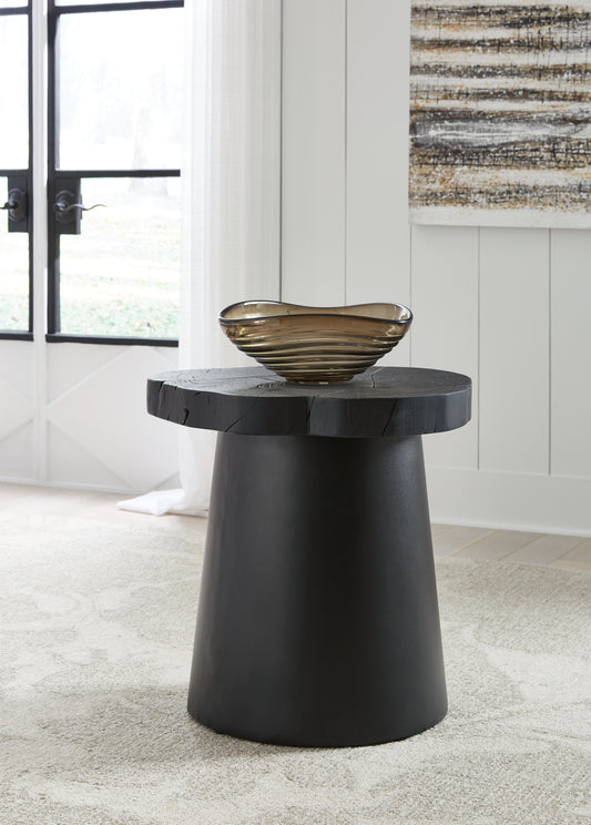 Haines Furniture Outlet - Ashley Furniture - Wimbell End Table - Round End Table / Black - T970-6